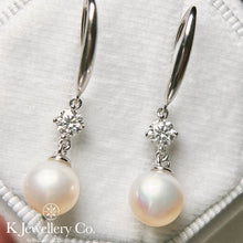 Load image into gallery viewer Moissanite Pearl Earrings Moissanite 30 points 8mm natural pearl ear hooks

