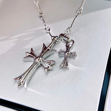 Load image into gallery viewer Cubic Zirconia Cross Necklace 高碳鑽純銀雙十字架頸鏈
