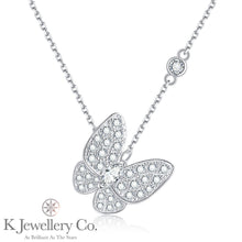 將圖片載入圖庫檢視器 Moissanite Mother-of-pearl Butterfly Necklace莫桑石天然白貝母蝴蝶頸鏈
