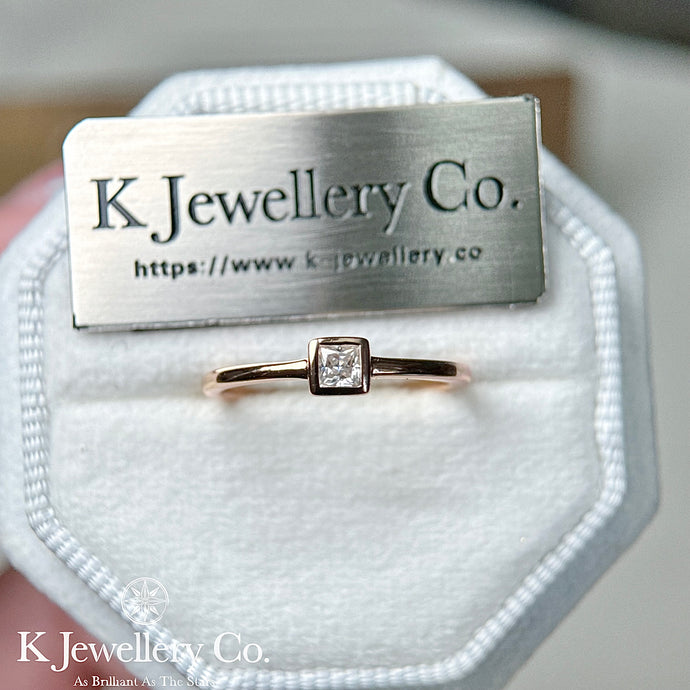 Moissanite Mini 0.3ct Princess Cut Ring  莫桑石公主方切30分戒指