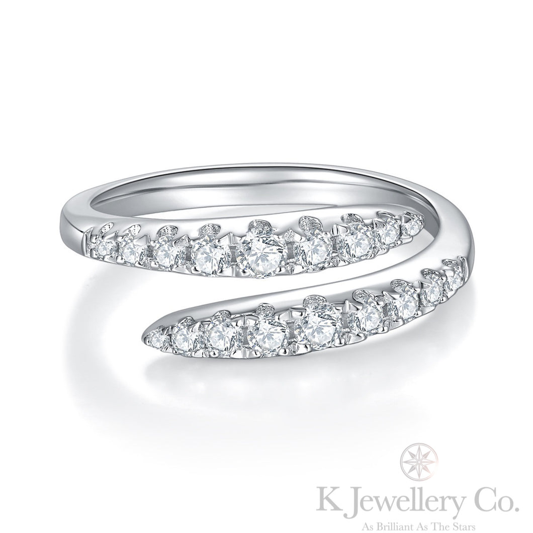 Moissanite Dual Band Ring 莫桑石雙線環繞戒指