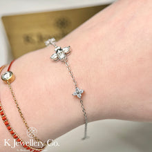 將圖片載入圖庫檢視器 Moissanite Lucky Clover Bracelet 莫桑石四葉草三花手鏈
