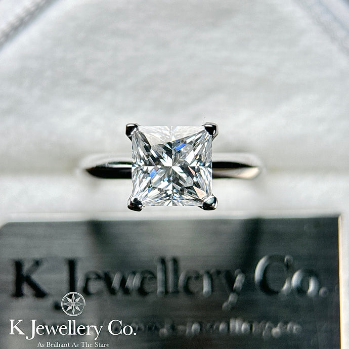 Moissanite Princess Cut Ring 莫桑石公主方戒指