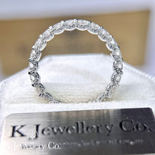 將圖片載入圖庫檢視器 Moissanite Laced Full Paved Ring 莫桑石蕾絲邊全鑽戒指
