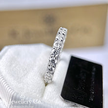 將圖片載入圖庫檢視器 Moissanite Laced Full Paved Ring 莫桑石蕾絲邊全鑽戒指
