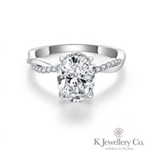 Load image into gallery viewer Moissanite Twisted Oval Cut 2ct Ring 莫桑石橢圓形兩卡波浪戒指
