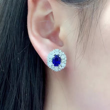 將影片載入圖庫檢視器並播放，Lab Grown Gem Emerald Ruby Sapphire Earring Necklace Ring 培育寶石紅寶藍寶祖母綠頸鏈耳環戒指套裝
