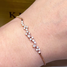 將影片載入圖庫檢視器並播放，Moissanite Starlight Cascade Bracelet 莫桑石星河流光手鏈
