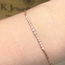 將影片載入圖庫檢視器並播放，Moissanite Mini Bracelet 全莫桑石幼款手鏈
