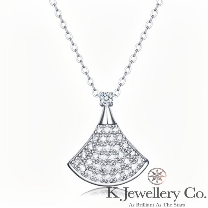 Moissanite Diva Necklace 莫桑石小裙子頸鏈