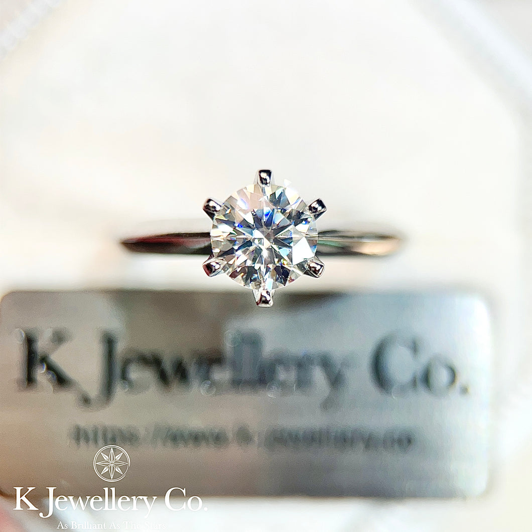 Moissanite Six Claws Classic  Ring莫桑石經典六爪戒指