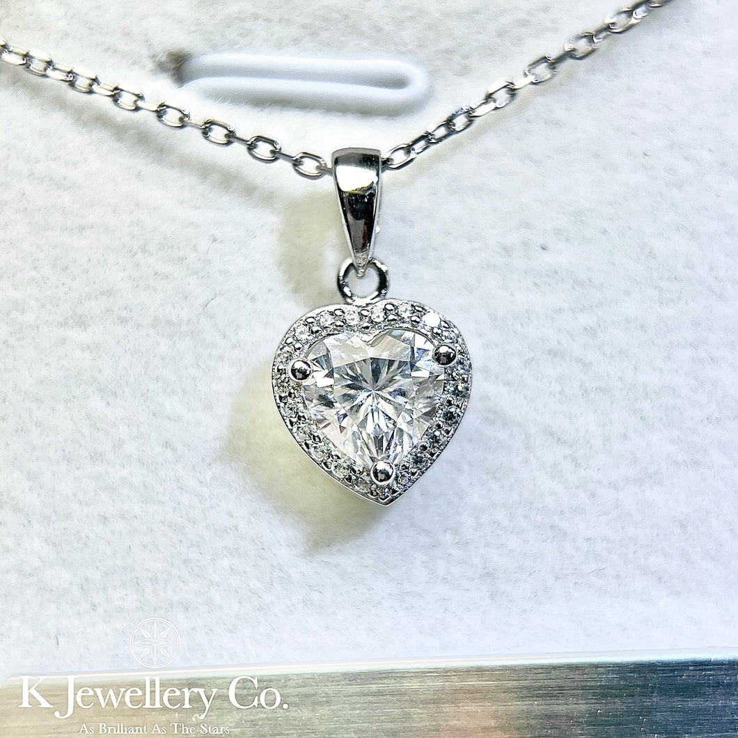 Moissanite Heart Paved Necklace 莫桑石愛心型圍鑲頸鏈